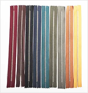 ファスナーのカラーを決める